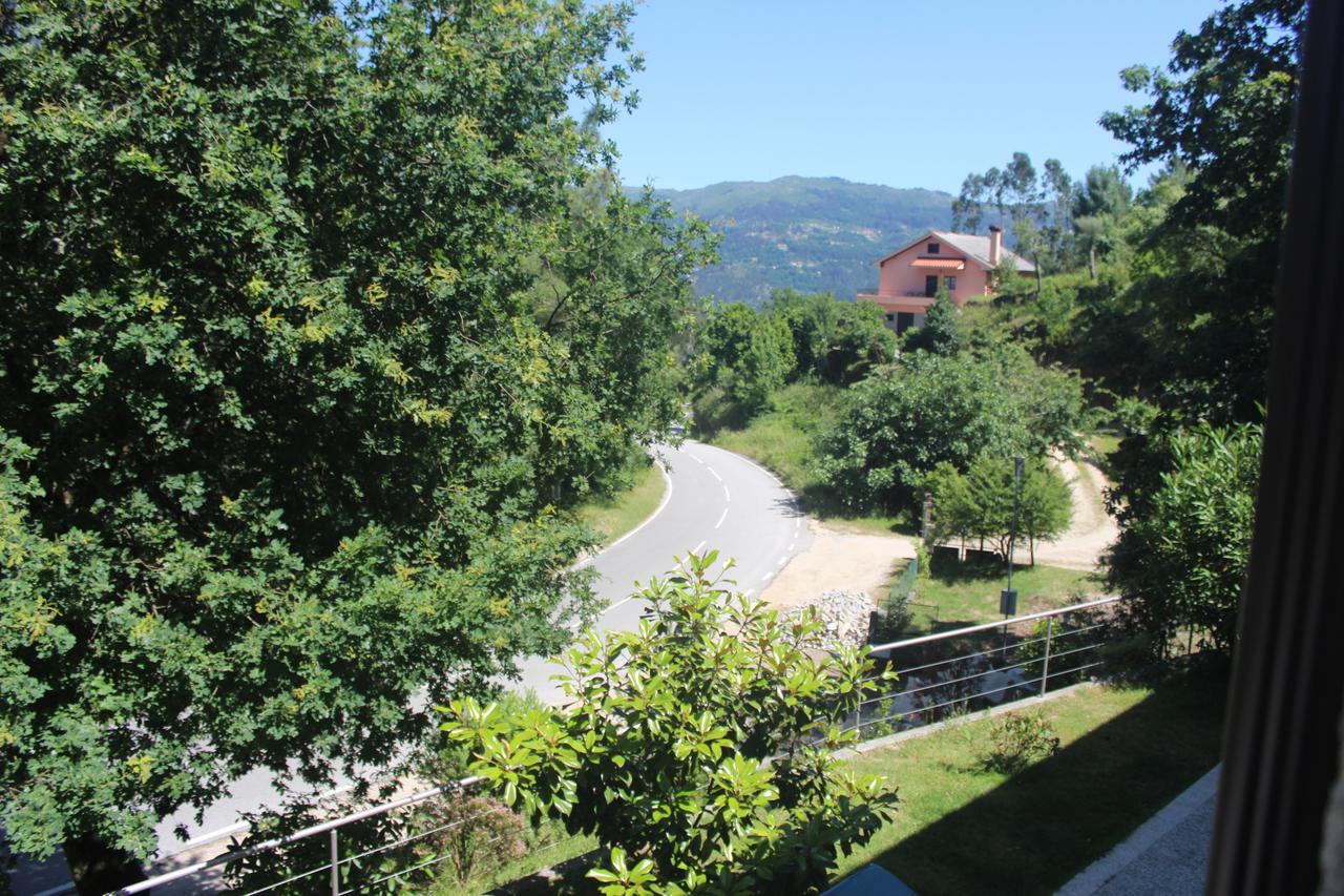 Hotel Pala Dos Mouros à Gerês Extérieur photo